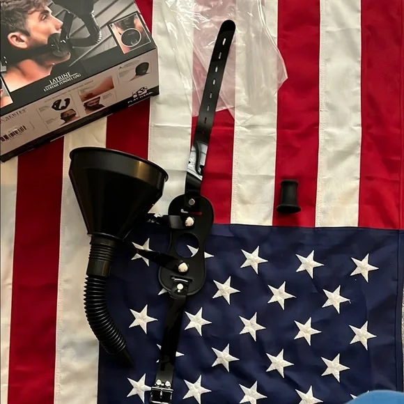 Like-new black Funnel by Master Series - Picture 4 of 13